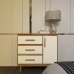 Cômoda Sapateira 3 Gavetas Maya com Puxadores e Pés Retro Design Moderno Quarto Savana Mobília Decor